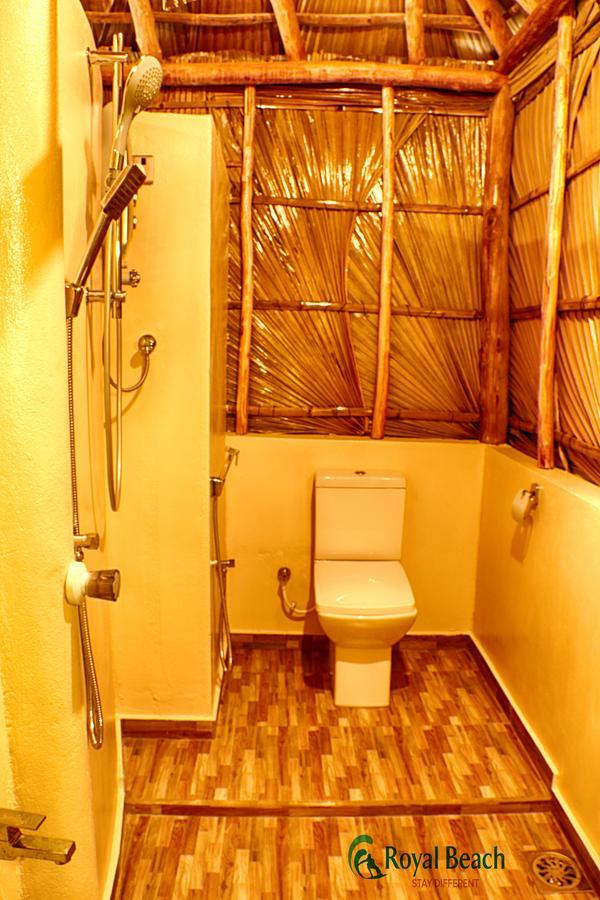 Royal Beach Arugam Bay Exterior photo